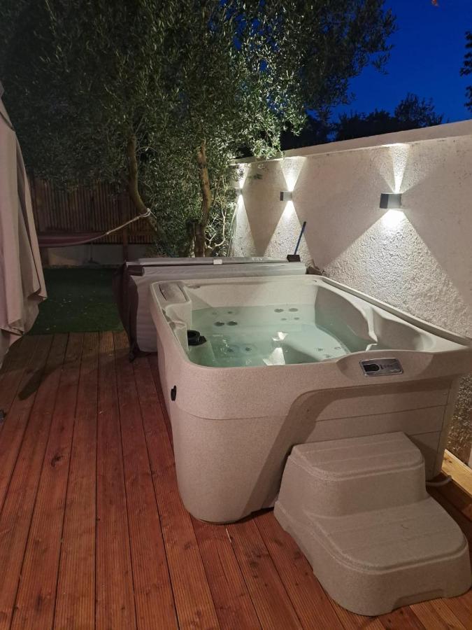 Apartman Diran Biograd Na Moru Esterno foto