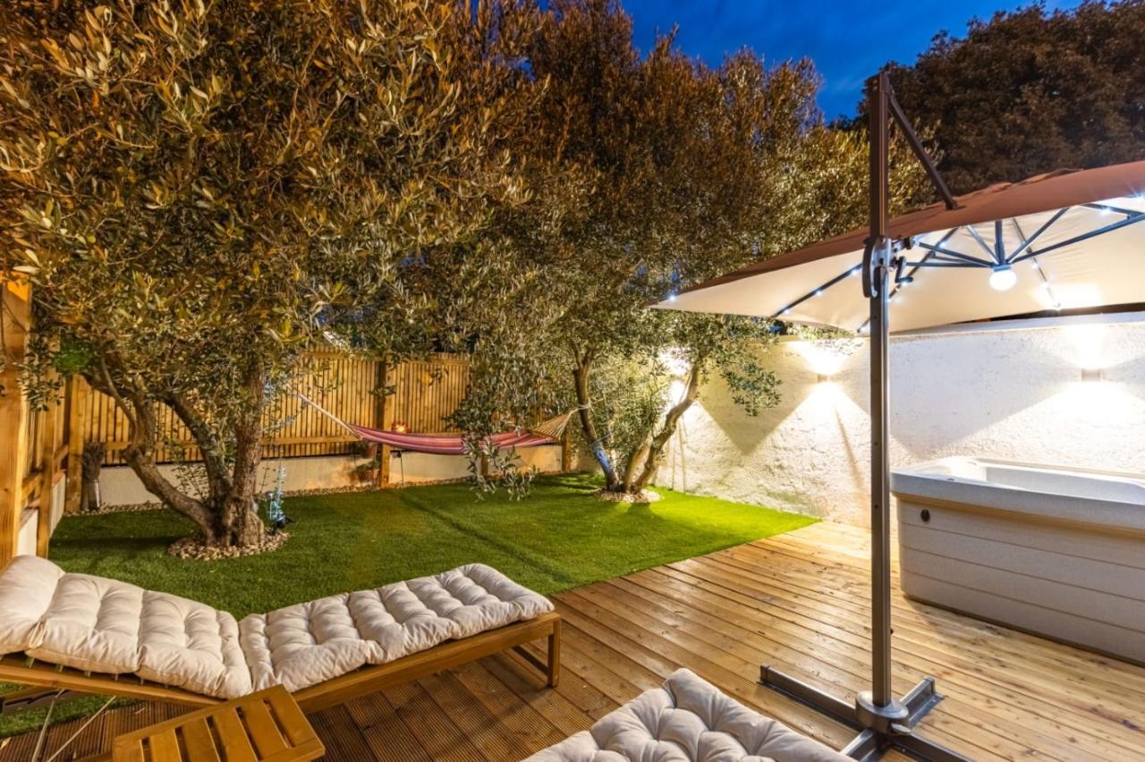 Apartman Diran Biograd Na Moru Esterno foto