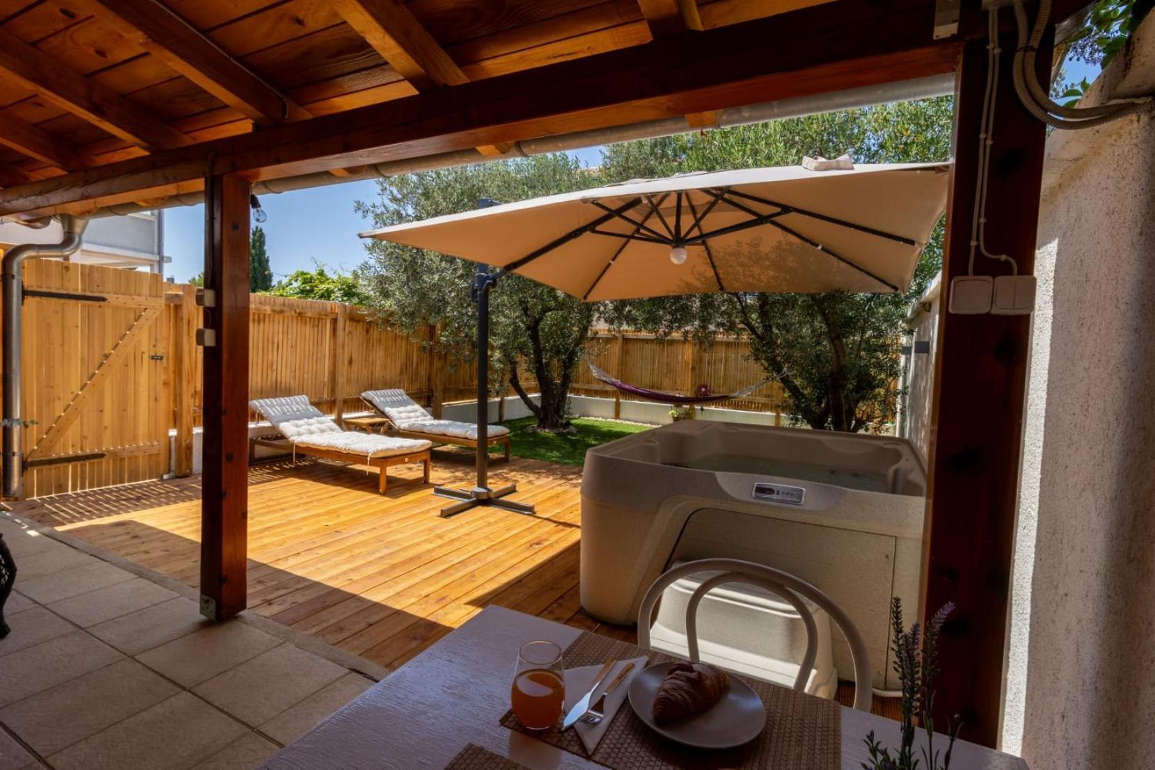 Apartman Diran Biograd Na Moru Esterno foto